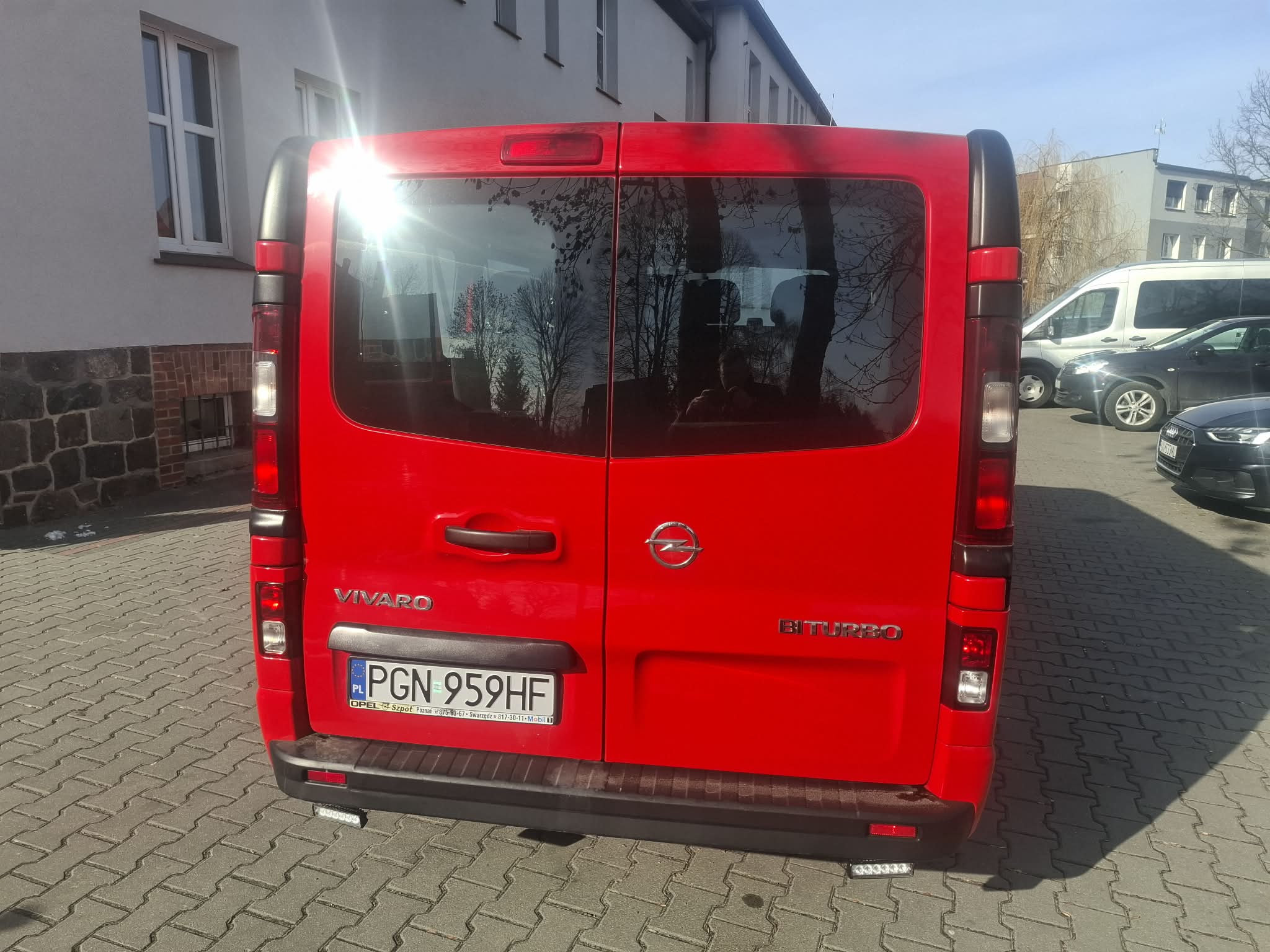 570f3fb7-b6f7-4c29-b765-325bc17aef26